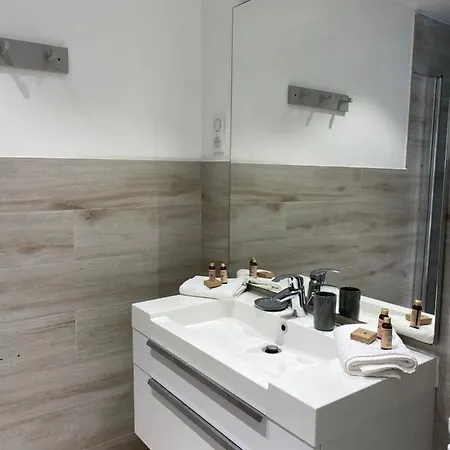 Di Aurelia 19 Personnes Piscine Jacuzzi Hammam Villa