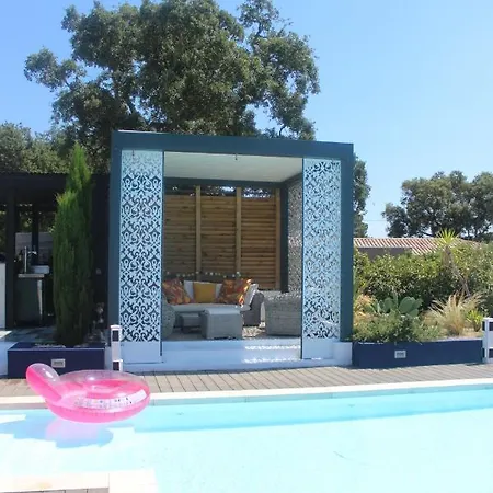 Di Aurelia 19 Personnes Piscine Jacuzzi Hammam *