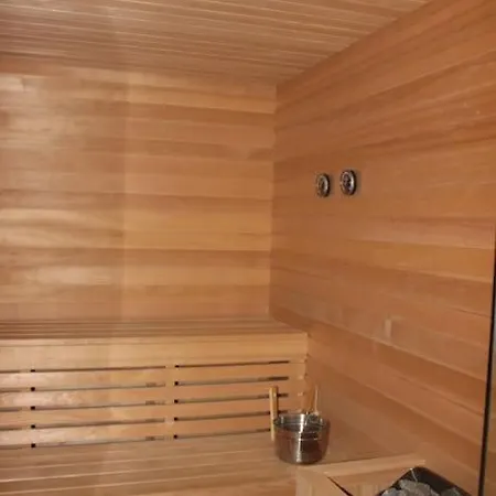 Vila Di Aurelia 19 Personnes Piscine Jacuzzi Hammam *